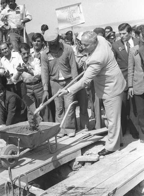erbakan-hoca-7-yil--(16).jpg