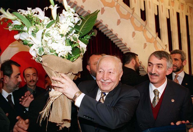 erbakan-hoca-7-yil--(25).jpg