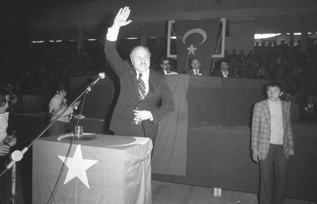 erbakan-hoca-7-yil--(5).jpg