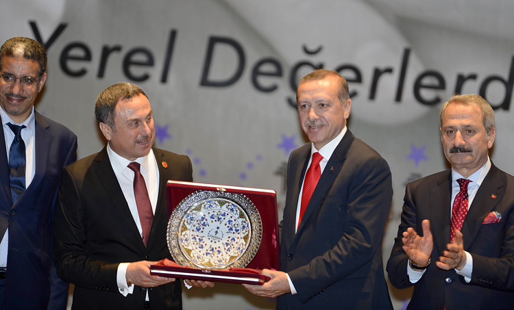 erdogan-in-tumsiad-konsmasi-(2).jpg