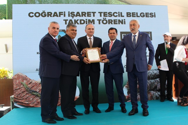 Etli ekmek ve siyah havuç tescillendi