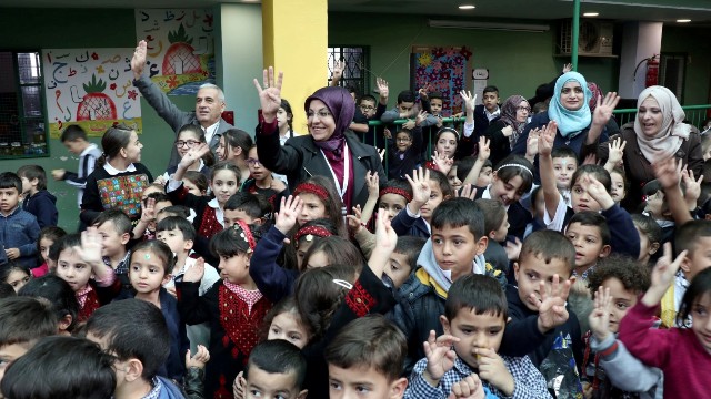 filistinli-cocuklarin-turkiye-ve-erdogan-sevgisi-(11).jpg
