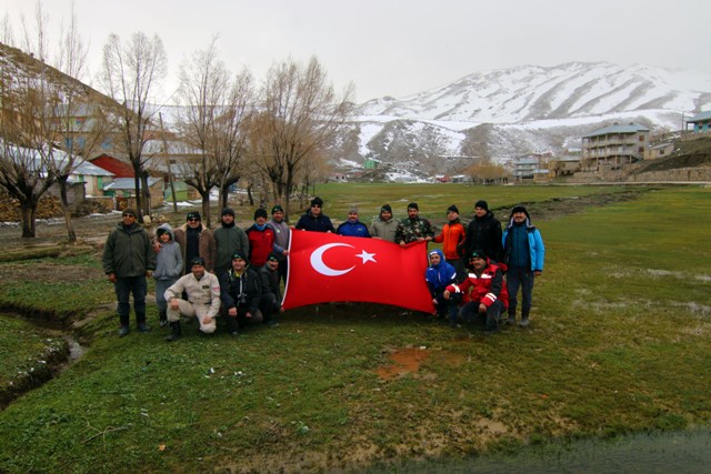 fotograf-tutkunlari-karda-mahsur-kaldi--(15).jpg