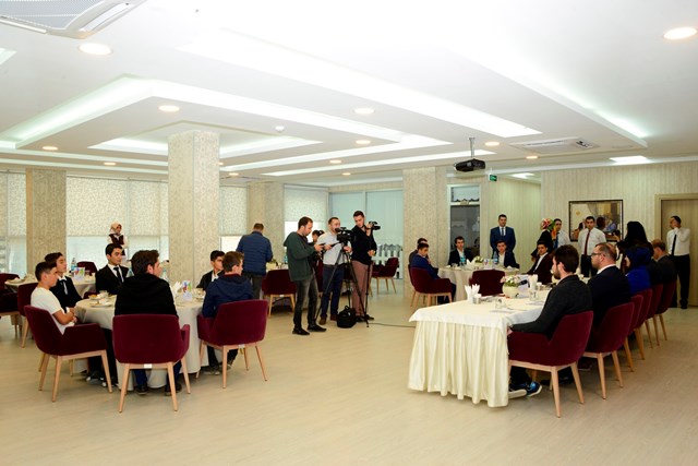 genc-liderler-yetisecek-(3).jpg