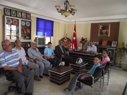 genclik’ten-gaziler-dernegine-ziyaret-(2).jpg