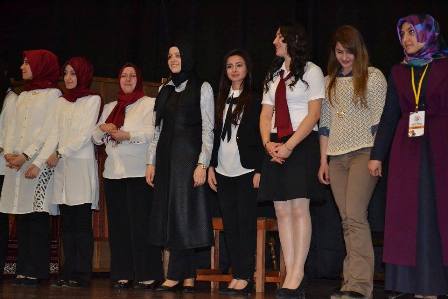 genclik-hareketi-canakkaleyi-unutmadi-(4).jpg