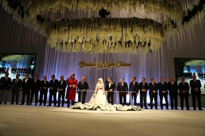 genclik-ve-spor-bakani-kasapoglu,-nikah--(1).jpg