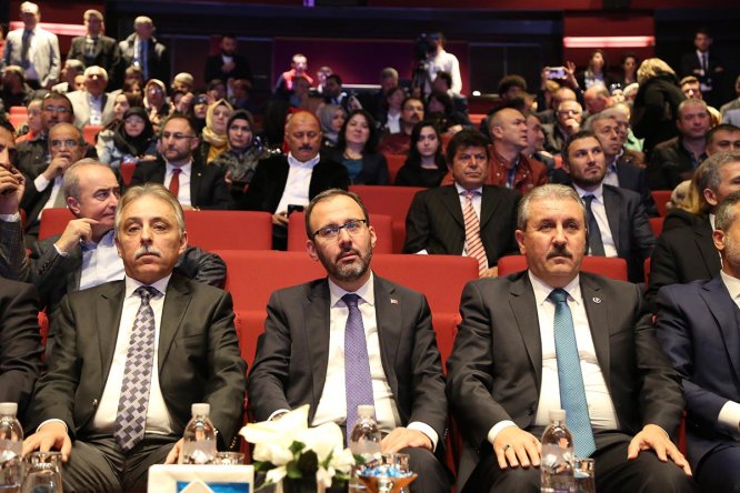 genclik-ve-spor-bakani-kasapoglu,-nikah--(2).jpg