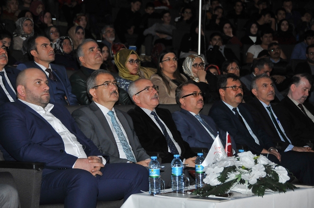 gonlumuzdeki-mevlana”-soylesileri--(1).jpg