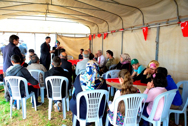 gonul-gozuyle-duygu-yuklu-ziyaret-(3).jpg