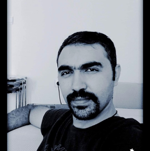 goreve-giden-polis-araci-ile-otomobil-carpist-7-11516826_o.jpg