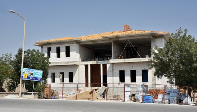 guneysinir-ve-sarayonu-sehir-konaklari-hizmete-giriyor-(1).jpg