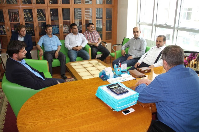 haci-ahmet-ozdemir-in-secim--(5).jpeg