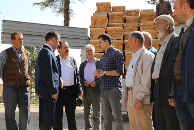 hadimli-aricilara-destek-(3).jpg