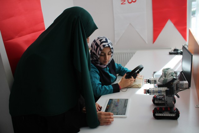 hafizlik-ogrencileri-robotik--(2).jpg