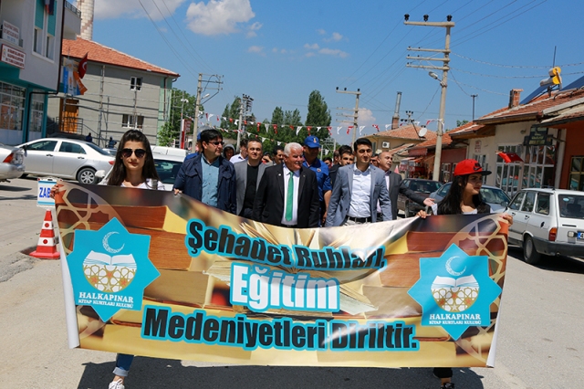 halkapinarda-genclik-haftasi--(2).jpg