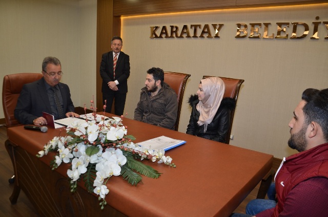 hancerli-sevgililer-gununde-10-nikah-kiydi-(2).jpg