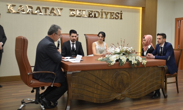 hancerli-sevgililer-gununde-10-nikah-kiydi-(3).jpg