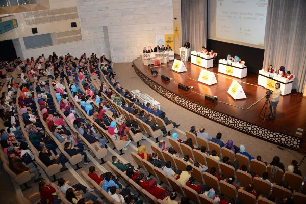 haydi-bil-bakalim-yarismasi’nin-kazananlari-odullendirildi-(5).jpg