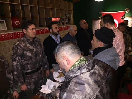 hepbirr’in-konugu-ozel-harekat-polisleri-oldu-(3).jpg