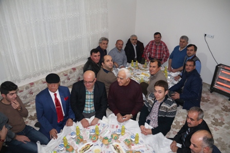 hepbirr-grubu-sizma-kasabasinda-bulustu-(3).jpg
