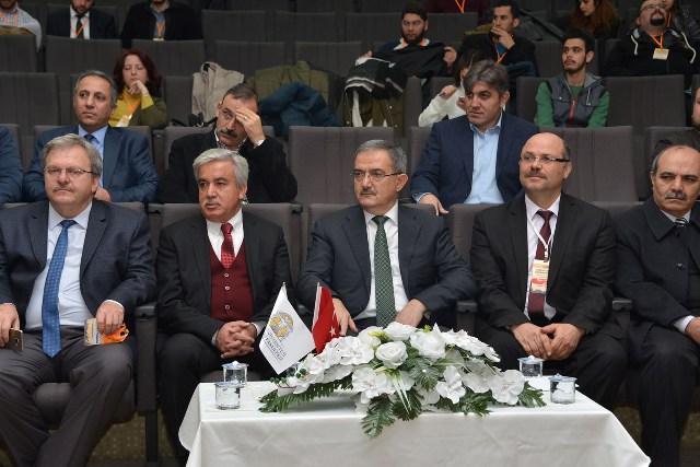 icente’17-konferansi-selcuk’ta-basladi-(7).jpg