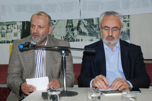 ikindi-sohbetlerinde-“postacizÂde-abdurrahim-efendi”-anlatildi-(6).jpg