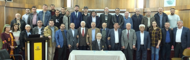 ikindi-sohbetlerinde-altinekin-konusuldu-(1).jpg