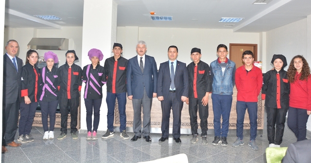 ilce-milli-egitim-mudurleri-toplantisi-ilgin’da-yapildi-(11).jpg