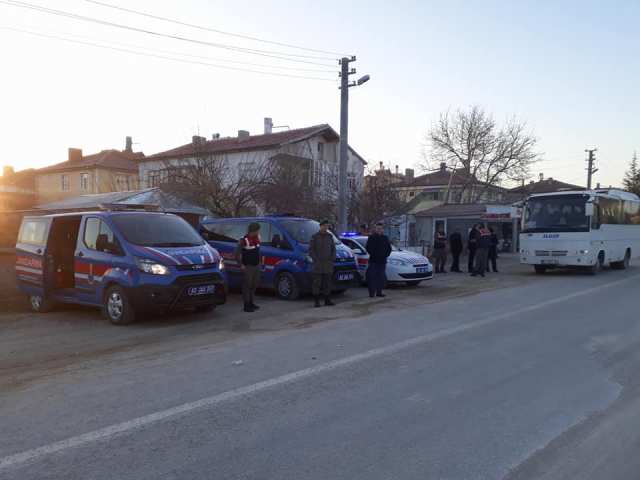 ilginda-ogrenci-servisleri-denetlendi-(4).jpg