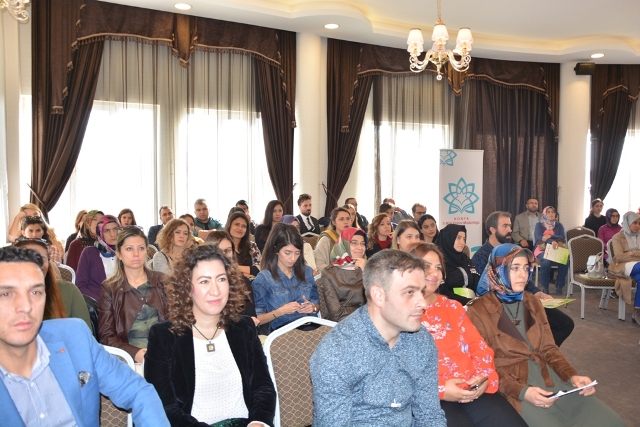 ingilizce-ogretiminde-ornek-uygulamalar-konferansi-(3).jpg