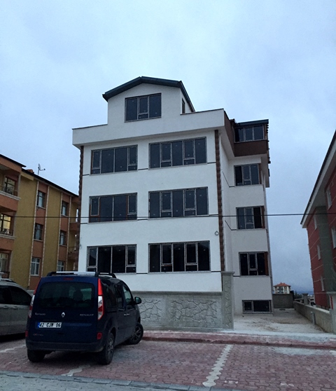 insaat-iskelesinden-dusen--(1)-001.jpg