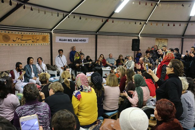 iran-musikisi-mest--(4).jpg