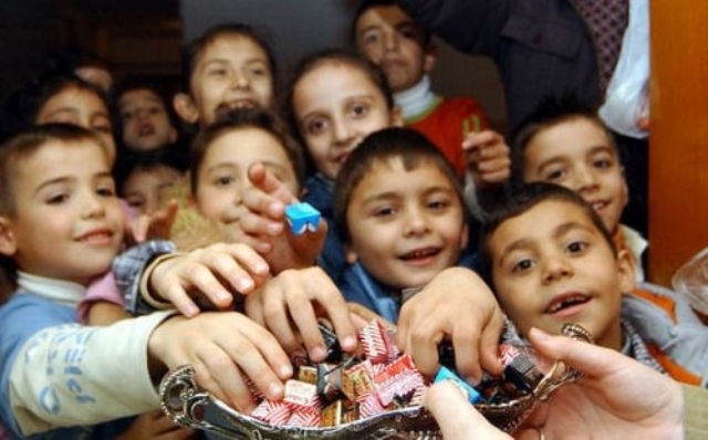 islam-alemi-regaib-kandili’ni-kutluyor--(5).jpg