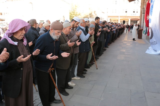 israilin-gazzeye-yonelik-saldiri-(6).jpg