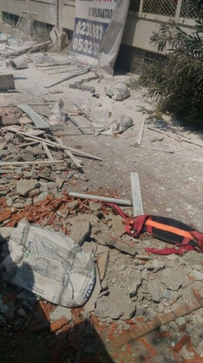 izmir-de-demir-iskele-faciasi-5-olu-3-8696224_300.png izmir-de-demir-iskele-faciasi-5-olu-3-8696224_300.png