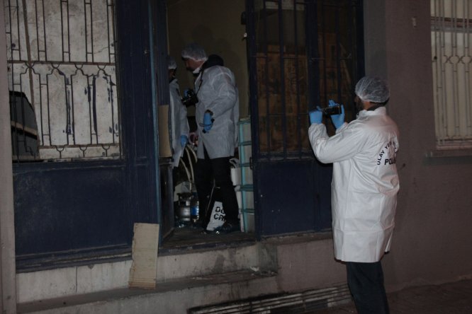 kaldigi-depoda-olu-bulundu.jpg kaldigi-depoda-olu-bulundu.jpg