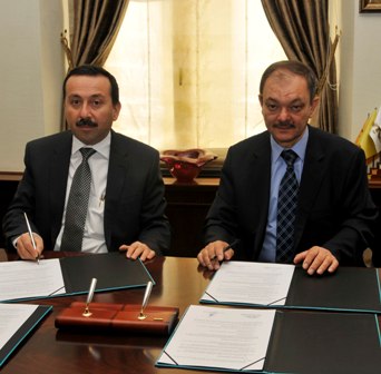 kampuse-153-bin-fidan-dikilecek-2.jpg kampuse-153-bin-fidan-dikilecek-2.jpg