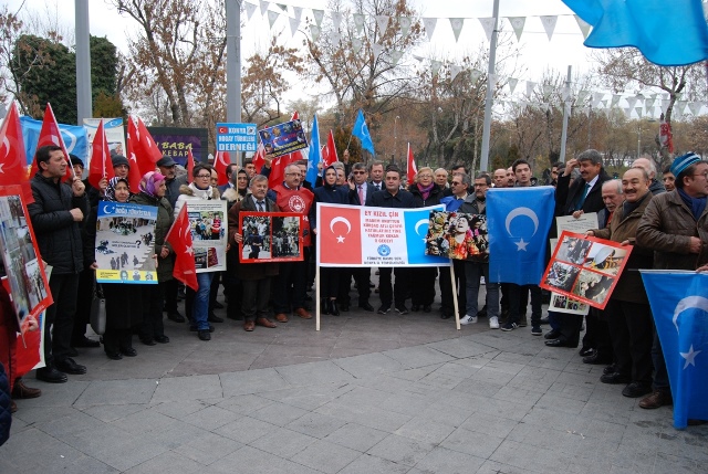 kamu-sen-konya,-dogu-turkistan’daki--(1).jpg