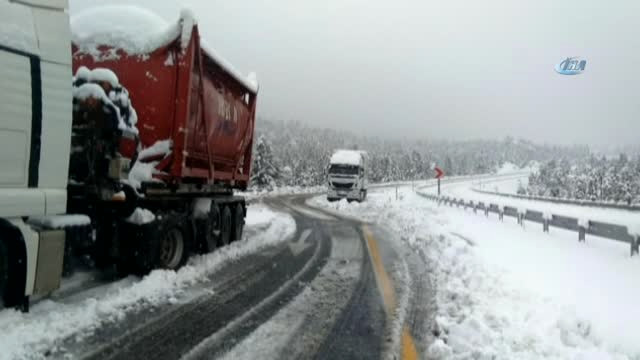 kar-yagisi-seydisehir-antalya-karayolunu-5-sa-3-10209963_o.jpg