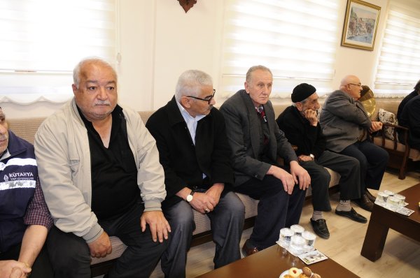 karatay’da-22.-emekli-konagi--(4).jpg