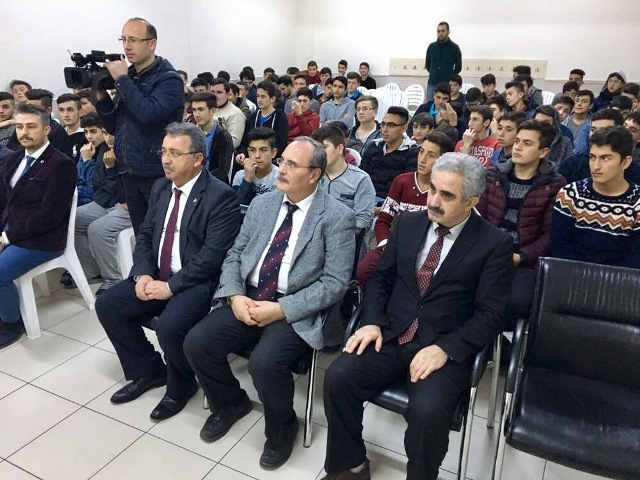 karatay’da-tecrube-genclerle-bulustu-(1).jpg
