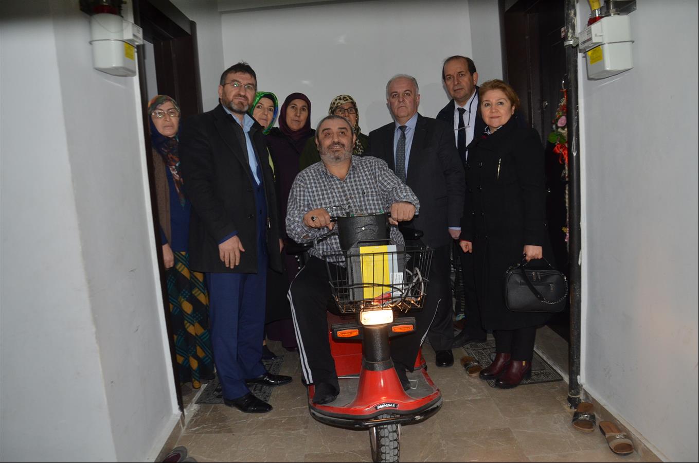 karatay-belediyesi-engelleri-kaldirmaya--(3).jpg
