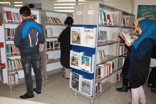 karatay-halk-kutuphanesi--(4).jpg