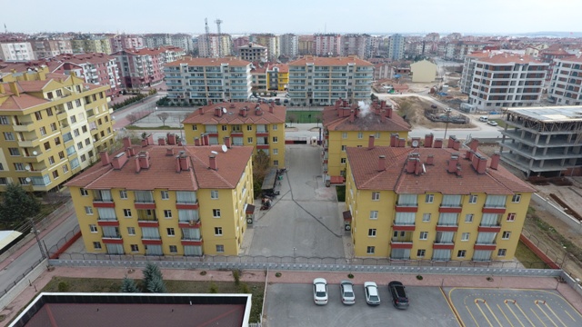 karatay-kent-konseyi-kadin-meclisinden-sefkat-evlerine-ziyaret-(2).jpg