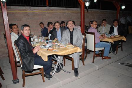 karatay-mehir-vakfi-toplanti-(3).jpg