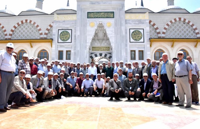 karatayli-emekliler-istanbul’u--(1).jpg