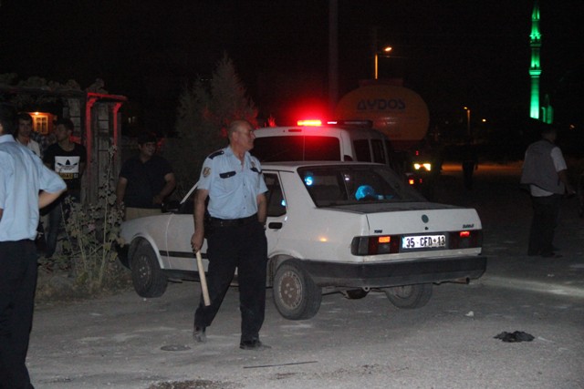kaza-sonrasi-cikan-kavgada-8-kisi-yaralandi-(3).jpg
