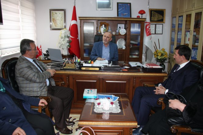 kilca-ve-hancerli’den-huzurevine--(2).jpg