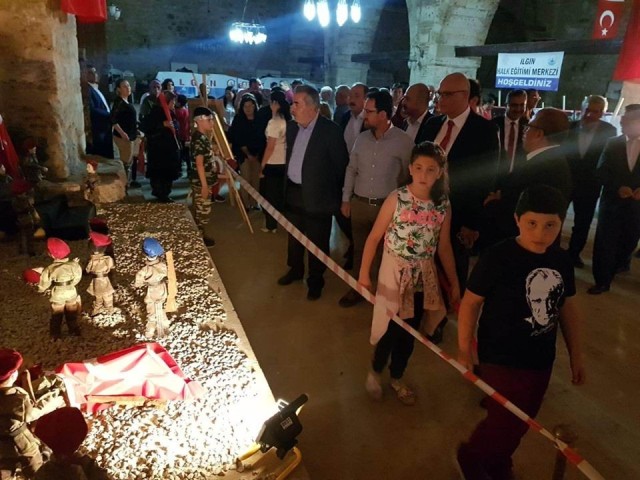 kitre-bebeklerle-15-temmuz--(6).jpg